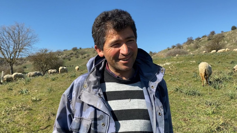 Çobanlık deyip geçmeyin! Koyun güderek 1000 dönüm arazi satın aldı - Resim: 1