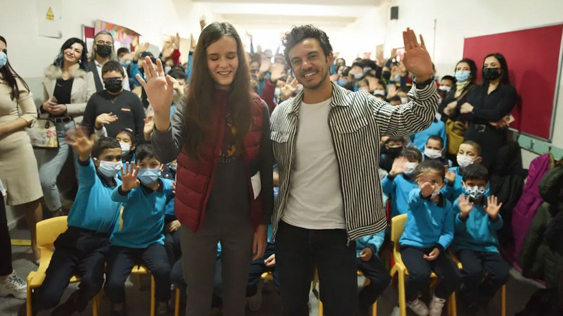 Şarkıcı Buray görme engelli hayranının en büyük hayalini gerçekleştirdi! Örnek davranış... - Resim: 3