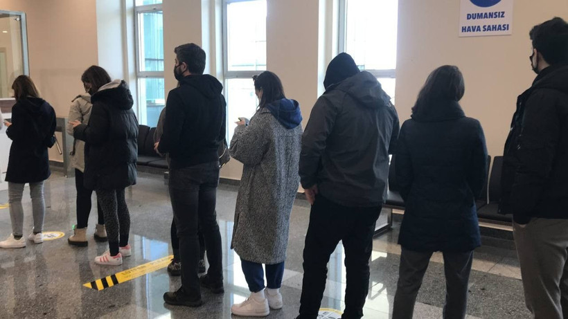 Ukrayna’dan tahliye edilen ilk kafile Türkiye'de! "Büyük savaş var" - Resim: 2