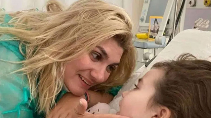 Kızını zehirleyip gülerken fotoğraf çektiren anne seri evlat katili çıktı inanılmaz olay - Resim: 3