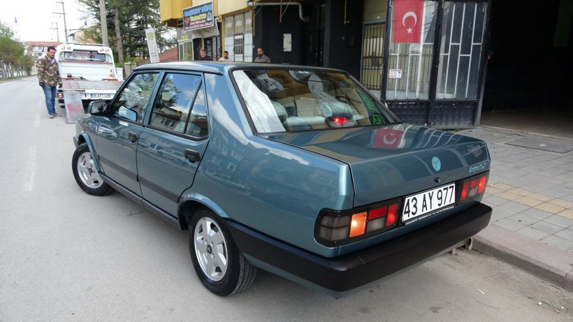  Fabrikadan çıktığı gibi! Tofaş Doğan SLX'e istediği fiyat dudak uçuklattı - Resim: 2