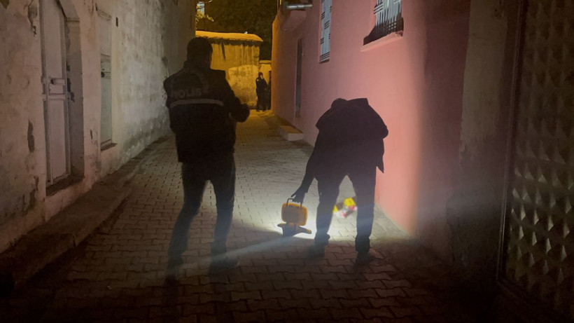 Böyle vicdansızlık görülmedi! Sokakta doğurduğu bebeğini poşete koyup terk etti - Resim: 4