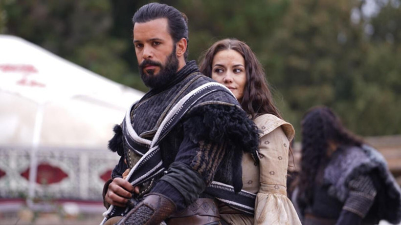 4'üne birden fark attı reytinglerde bir ilk oldu: Üç Kuruş Survivor Hakim Alparslan Büyük Selçuklu - Resim: 4