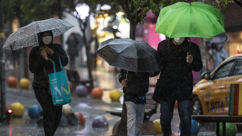 Hemen tedbir alın İstanbul'u vuracak Meteoroloji yağmur alarmı: Balıkesir, Kocaeli, Bursa... - Resim: 1