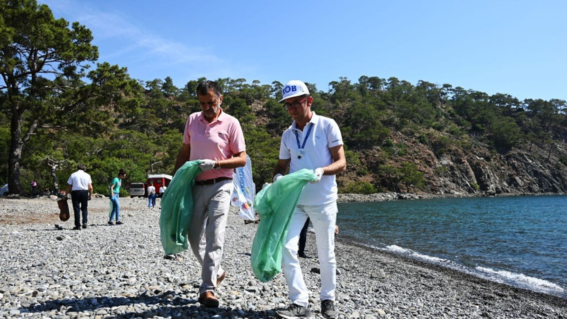 Denizin dibinden çıkanlar görenleri hayrete düşürdü! Otomobil lastiği herkesi şok etti. - Resim: 2