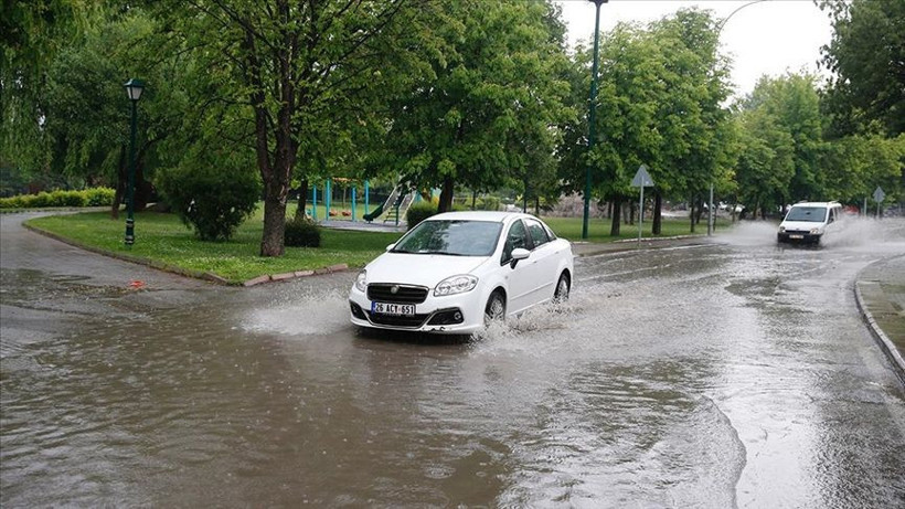 Az önce meteorolojiden yeni uyarı geldi! Devamı geliyor bu illerdekiler dikkat bu kez saat de verildi - Resim: 2