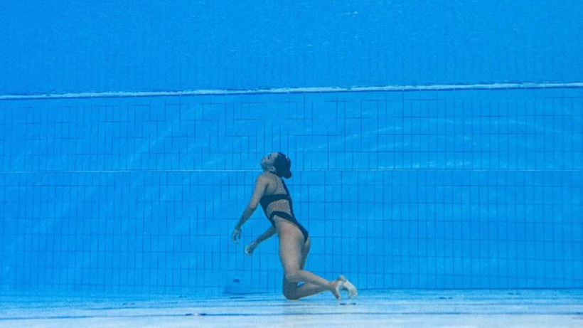 ABD'li yüzücü korkuttu! Suyun altında bayıldı, boğulmaktan son anda kurtarıldı - Resim: 1