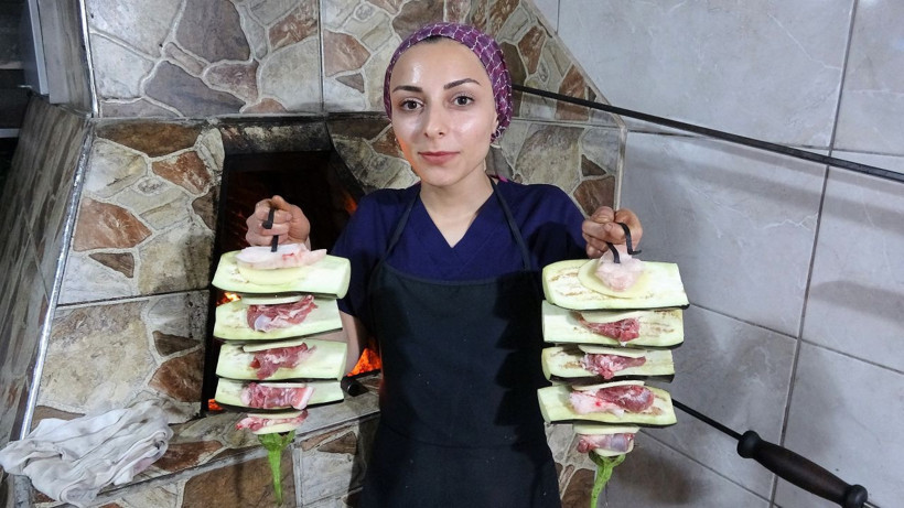 3 asırlık gelenek bozuldu! Kadın kebap ustası erkeklere taş çıkartıyor - Resim: 3