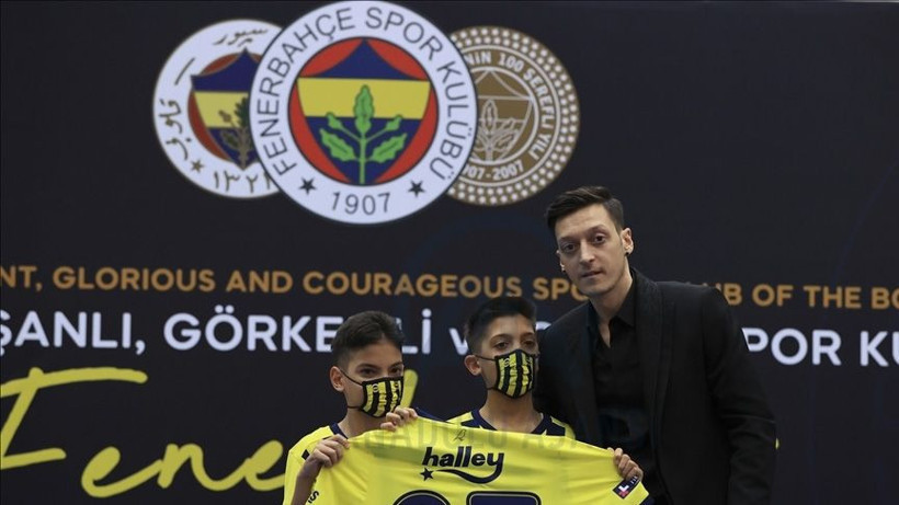 Fenerbahçe'de kriz tırmanıyor! Mesut Özil için şoke eden karar - Resim: 4