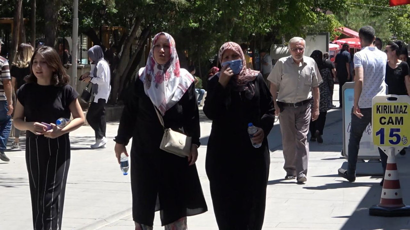 Korkutan vaka artışı! Risk haritası kıpkırmızı oldu - Resim: 1