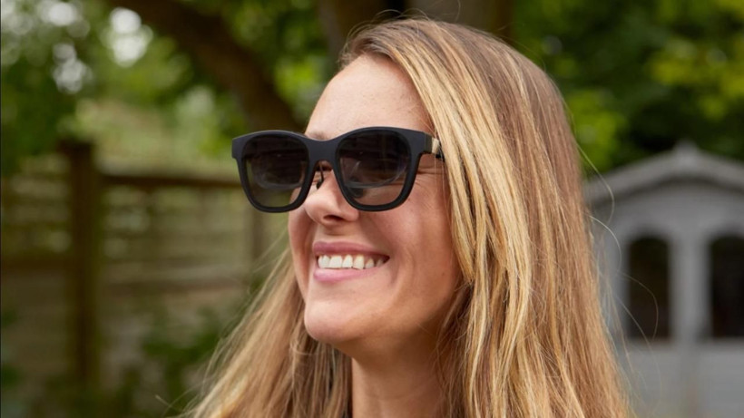 İşitme engelliler için devrim gibi icat! Konuşmaları yazıya çeviriyor... - Resim: 4