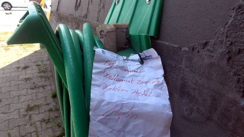 Şirketin musluğundan su içti yanına bunu bıraktı! Bakın  ne yazmış takdirle karşılandı - Resim: 4