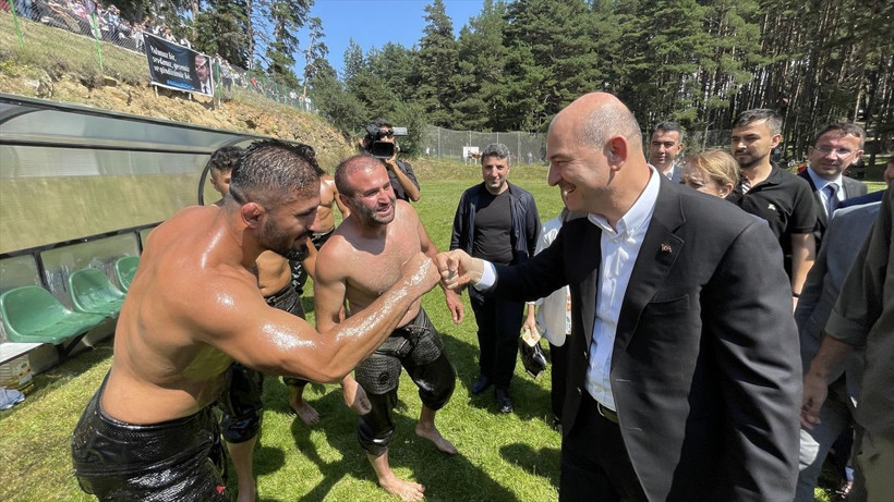 Bakan Soylu er meydanında! “Hak tarafının başpehlivanı Recep Tayyip Erdoğan'dır” - Resim: 4