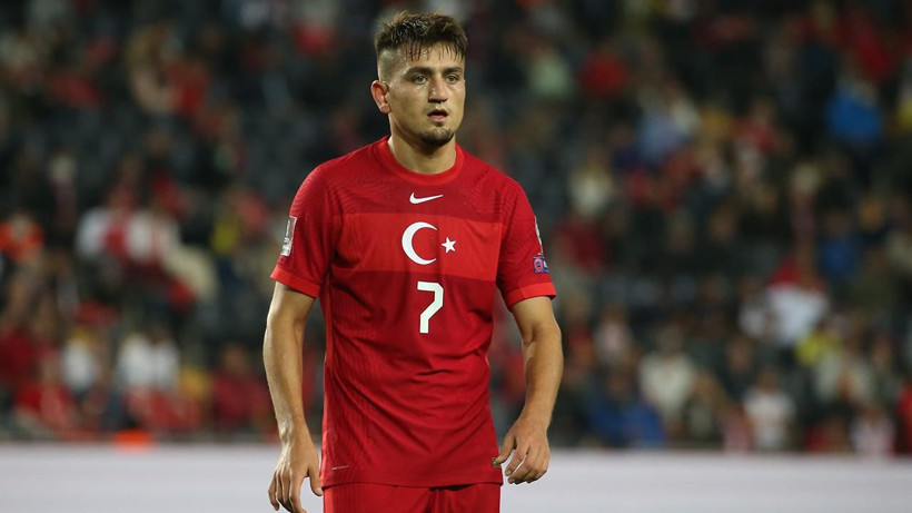 Galatasaray'dan yılın transferi! Cengiz Ünder'i Survivor yıldızı sevgilisi Cimbom'a getiriyor - Resim: 1