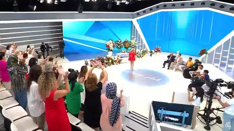 Müge Anlı'nın karnına ağrılar girdi! "Ayyy kocam yollamış" diyen Müge Anlı eşinin notunu okudu - Resim: 4