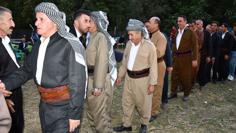 Şırnak'ta aşiret düğünü için 750 bin TL harcandı, toplanan takı miktarı dudak uçuklattı - Resim: 4