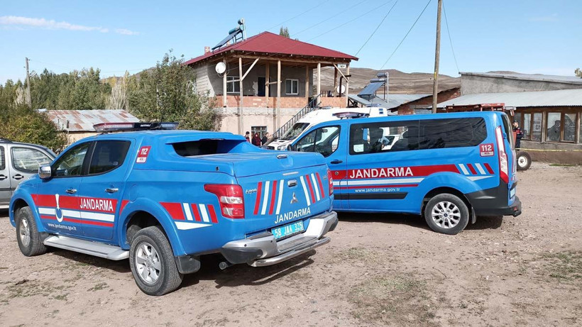 Sivas'ta şüpheli ölüm! Oğulları evde korkunç halde buldu feci ihtimal - Resim: 2