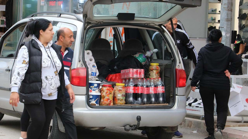 Pazardan sonra sıra markette! Bulgarlar Edirne'de birbiriyle yarıştı bagajlar doldu! - Resim: 3
