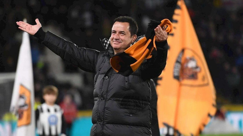 Acun Ilıcalı'nın kızı giydi! Değeri dudak uçuklattı: "Parası olana hayat güzeldir" - Resim: 2