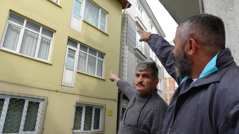 Gören bir kere daha dönüp bakıyor: Karadeniz fıkrası gibi apartman! - Resim: 1
