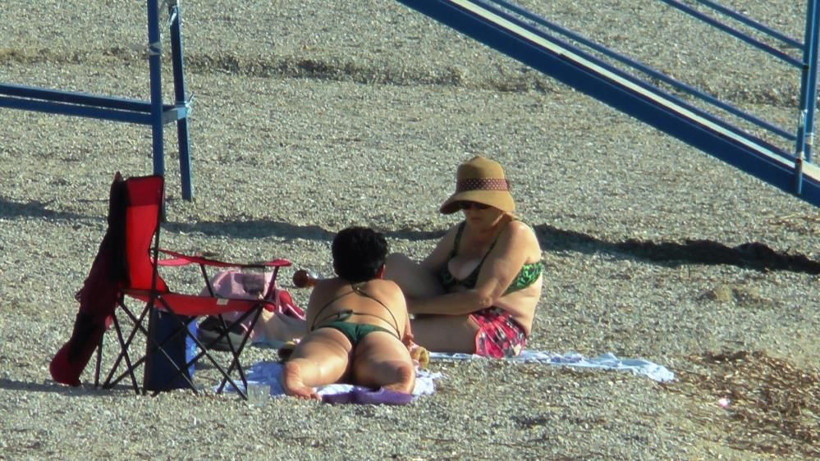 Kasım ayında sıcak havanın tadını deniz keyfi yaparak çıkardılar! - Resim: 4