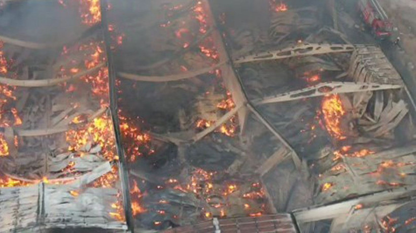 12 saat oldu hala yanıyor! Şu hala bakın kullanılacak yeri kalmadı - Resim: 1