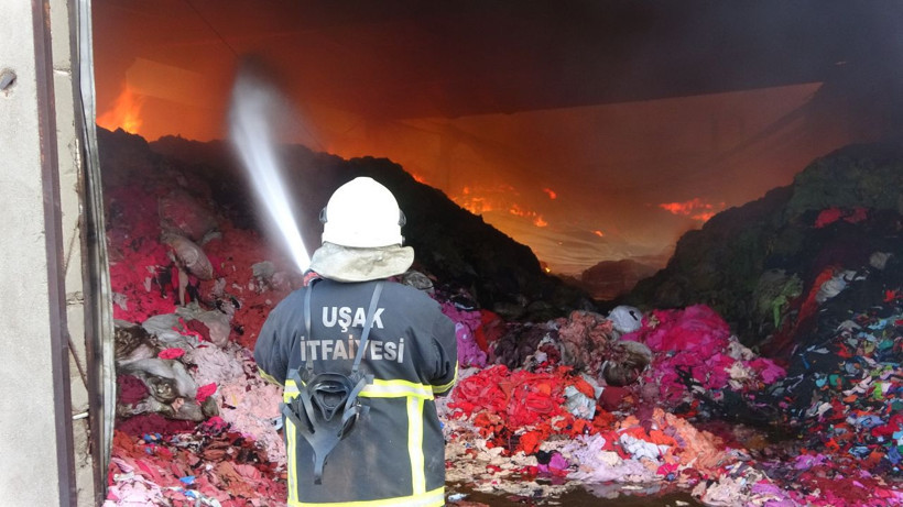 12 saat oldu hala yanıyor! Şu hala bakın kullanılacak yeri kalmadı - Resim: 3