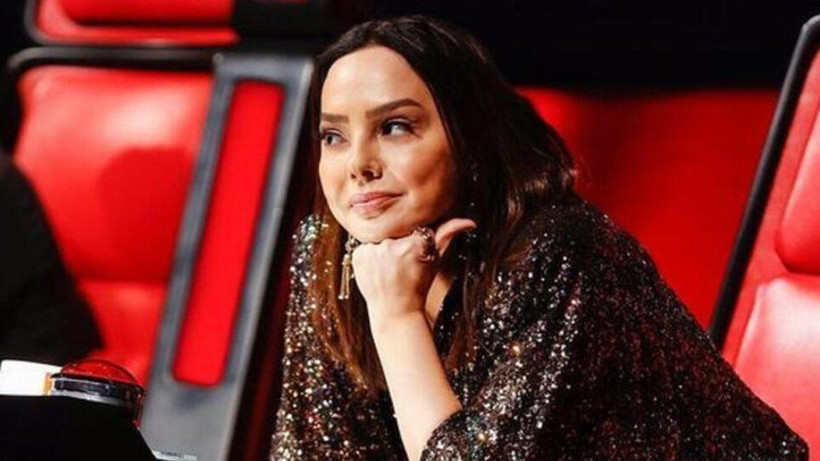 Ebru Gündeş'e terkedilme şoku Iraklı sevgilisiyle yollarını ayırdı! - Resim: 1