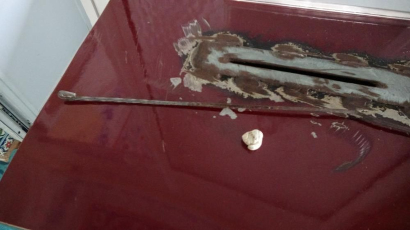 Sakızlı hırsız yakayı ele verdi: Aynı yöntemle iki kez üst üste cami kasasından paraları böyle çaldı - Resim: 4