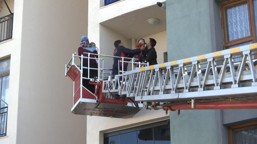 Evde mahsur kalan adam hayatının şokunu yaşadı! İşten çıkarıldı: Patronlarına böyle seslendi! - Resim: 1