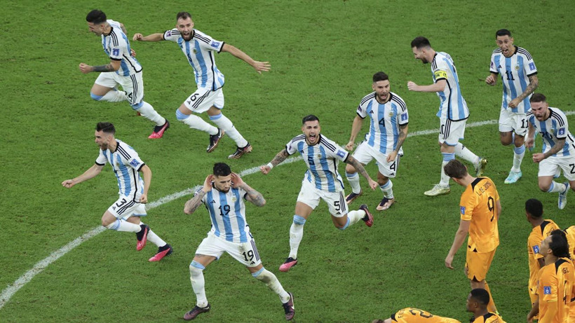 Messi'den Beşiktaş'ın yıldızı Wout Weghorst'a sert sözler! "Ne bakıyorsun aptal" - Resim: 1