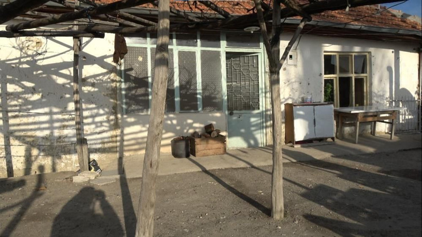 Vicdansızlar kapı önüne bırakıp kaçtılar! Kordon bağı kesilmemiş bebek 7 saat sonra fark edildi! - Resim: 2