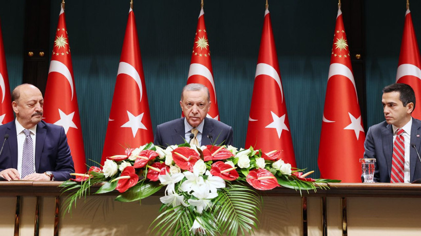 65 yaş aylığı işsizlik ve engelli maaşı kaç lira oldu? 2023 zamlı rapor parası ve kıdem tazminatı - Resim: 1