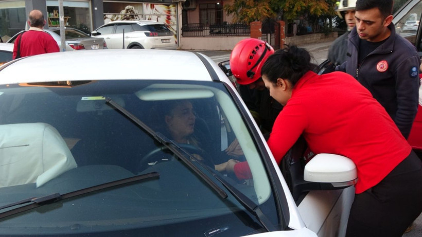 Antalya'da trajikomik olay: Yüzüne sürülen kolonya başına iş açtı soluğu adliyede aldı - Resim: 3