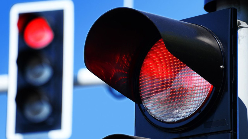 Trafik cezaları 2023 belli oldu! Hız cezası kırmızı ışık alkollü araç kullanma cezası uçtu telefonla konuşursanız... - Resim: 2