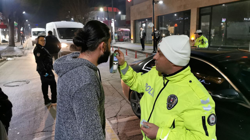 Osmanlı'dan girdi Anadolu'dan çıktı alkollü sürücü cezadan kurtulamadı - Resim: 1
