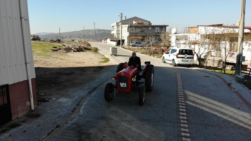 Yaşlı adamı duygulandıran hediye! 37 yıl boyunca kullandı, 3 yıl önce saattı: Oğlu dayanamayıp geri aldı! - Resim: 2