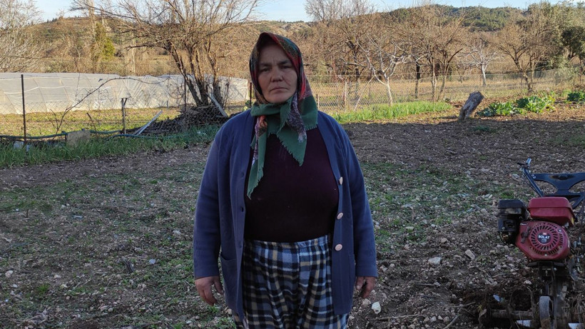 Emlakçı hayatını kararttı, okuma yazma bilmeyen kadın haberi alınca bayıldı - Resim: 1