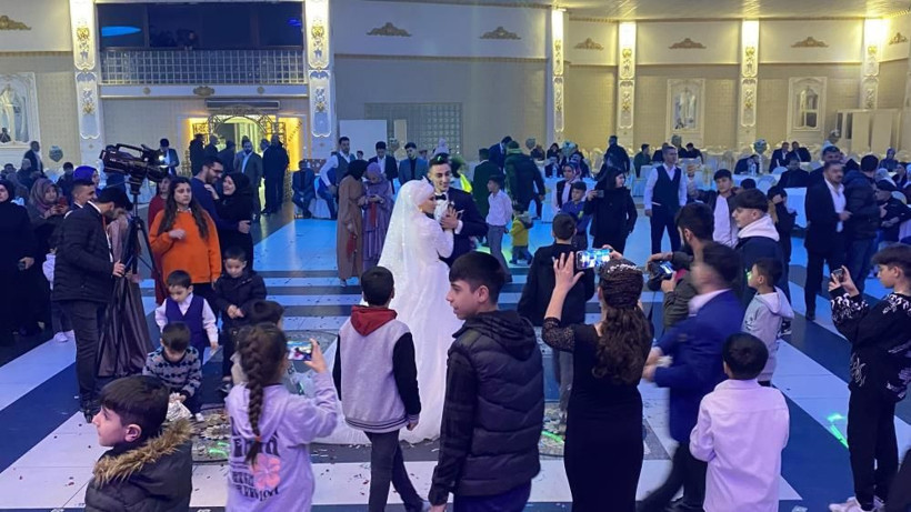 Diyarbakır annesinin mutlu günü! Terörün pençesinden kurtardığı oğluna düğün yaptı - Resim: 4