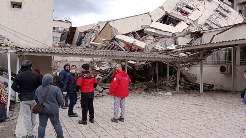 Deprem değil ihmal öldürdü! 10 yıl önce 'çürük' raporu verilen hastane 70 kişiye mezar oldu - Resim: 4