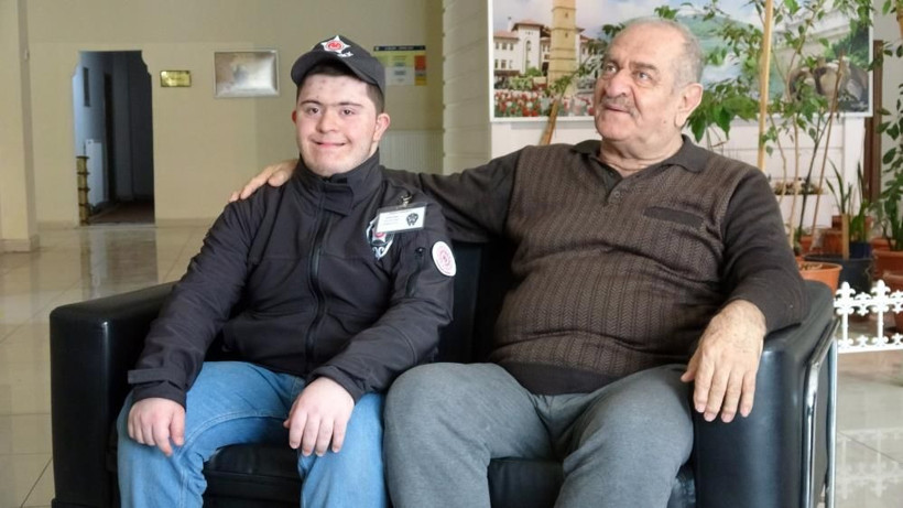 Tek hayali asker olmaktı! Depremzede down sendromlu genci böyle mutlu ettiler - Resim: 4