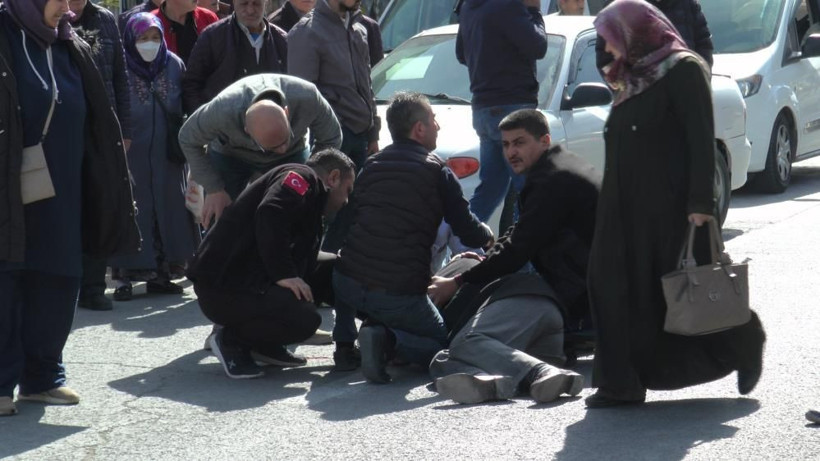 Kayseri'de kaza: Çarptığı yayanın başında hüngür hüngür ağladı! - Resim: 4