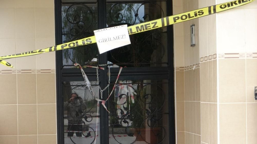 Deprem sonrası milyonluk daireler mezar oldu: Fiyatı dudak uçuklatıyordu! - Resim: 4