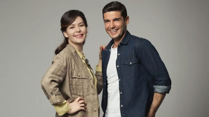 Berk Oktay Çağrı Atiksoy çifti fena dolandırıldı! Instagramdan görüp parasını ödemişlerdi... - Resim: 1