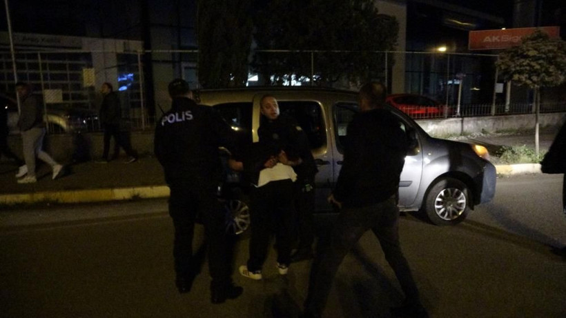 "Kargocuyum" dedi kapıya çağrıp kurşun yağdırdı! Nefes kesen kovalamaca ve yakalanma anı kamerada - Resim: 2