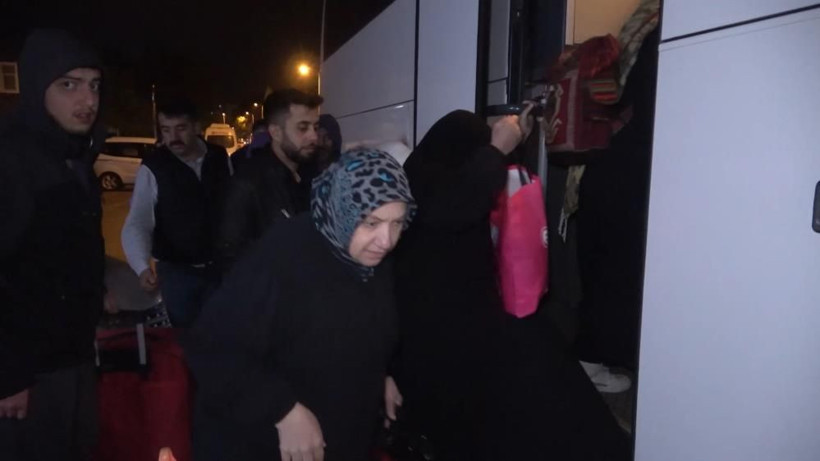 Seçim göçü başladı: Afetzedeler oy kullanmak için memleketlerine dönüyor - Resim: 3