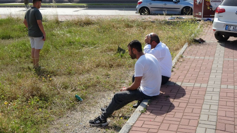 Test etmek istediği aracı hurdaya çevirdi, kadın sürücünün eşi gelince gerginlik çıktı - Resim: 4