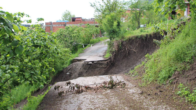 Gözlerine uyku girmiyor bir aydır nöbetteler! Trabzonlu aile sitem etti: Her gelen fotoğraf çekip gidiyor - Resim: 3