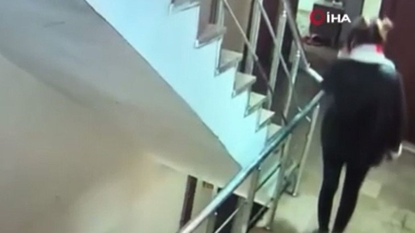 Genç kızın cinsel ilişki vaadine kanan adam kiralık evde buluştu kabus dolu dakikalar! - Resim: 4