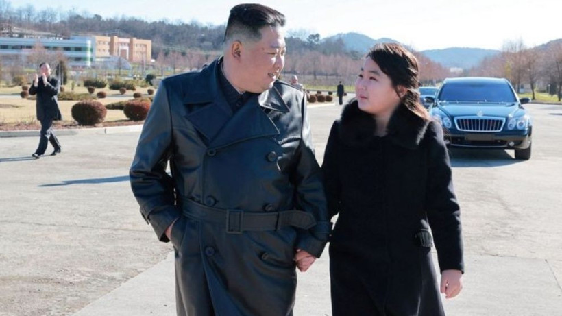 Kuzey Kore'de skandal! Ailesi hapse atıldı, 2 yaşındaki çocuk esir kampına gönderildi: Nedeni ise şoke etti! - Resim: 1